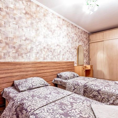 411 Lighthouse Apartments Arbat - Traveler'S Choice Almaty Eksteriør bilde